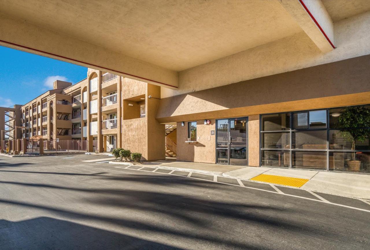 Days Inn By Wyndham Chula Vista-San Diego Екстер'єр фото